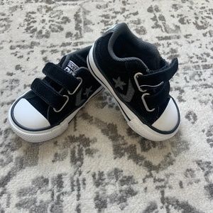 New Converse Suede Toddler Runners NWOT firm